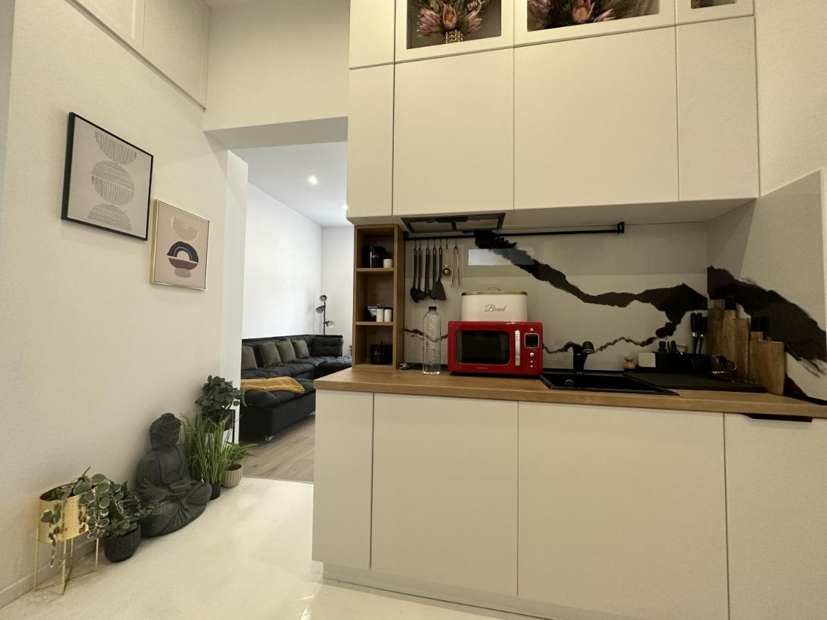 Clever Studio Near Central Shopping Center Cluj-Napoca Extérieur photo