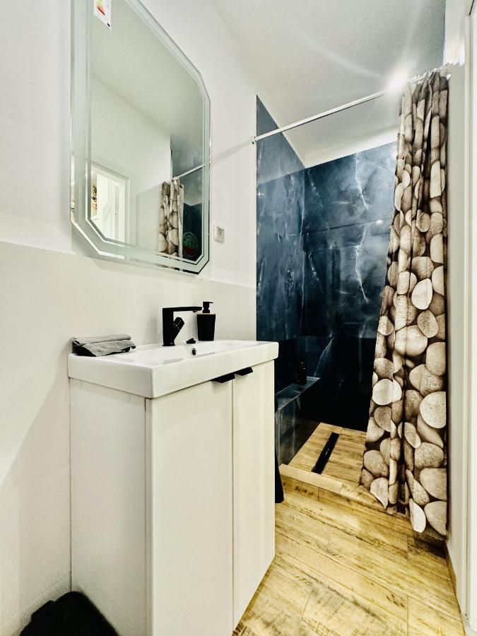 Clever Studio Near Central Shopping Center Cluj-Napoca Extérieur photo